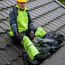 What Landlords Need to Know About Roof Insurance Claims
